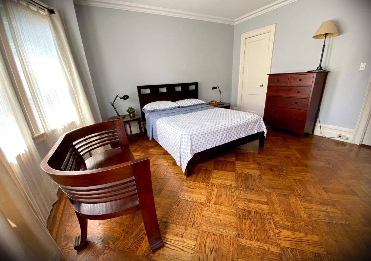 Spacious Bedroom In A Brooklyn House Shared With Host 纽约 外观 照片